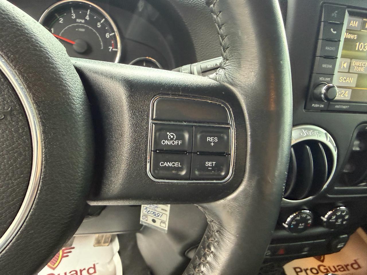 Jeep Wrangler Unlimited 4WD 4dr Sahara 2016