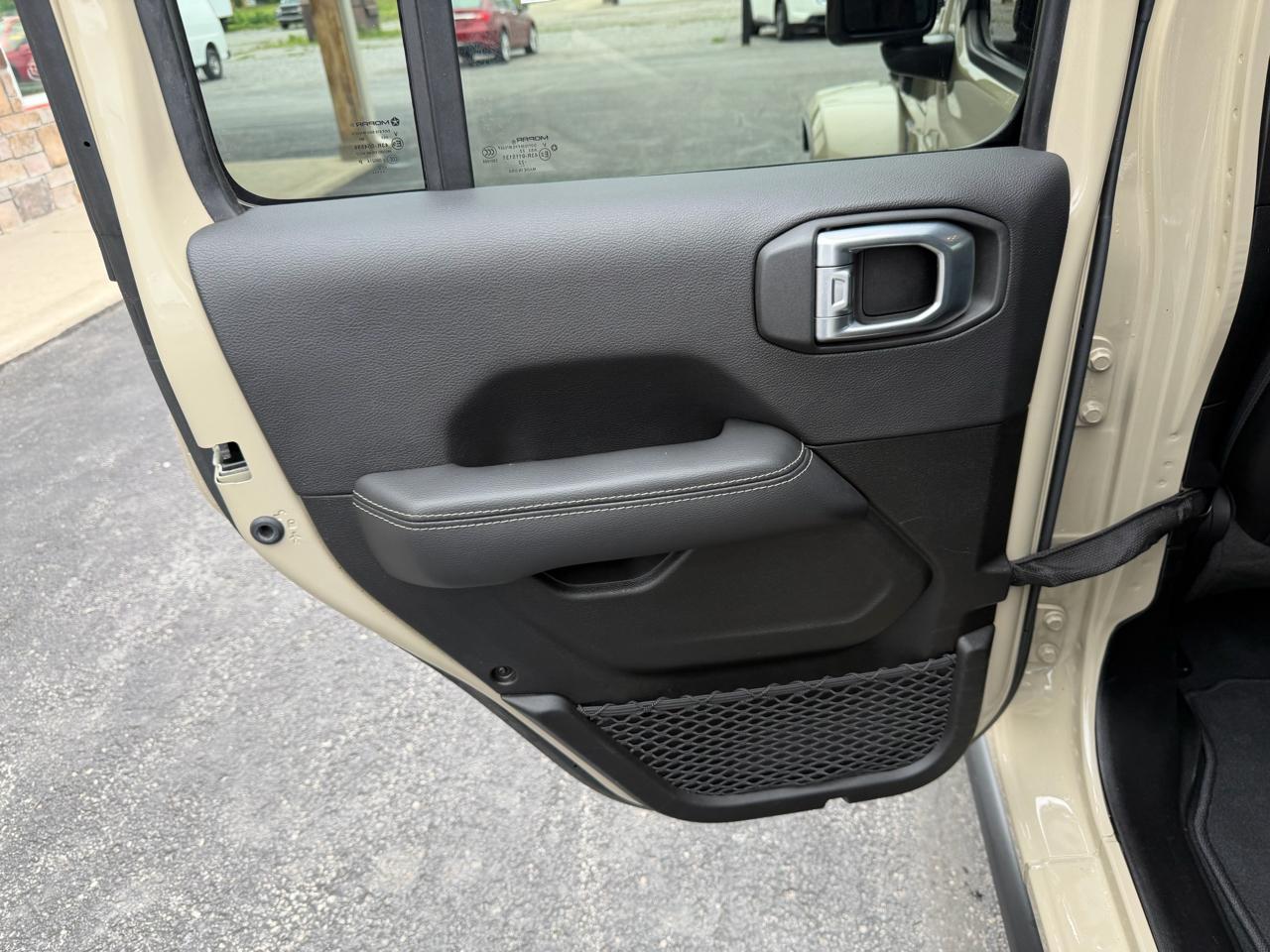 Jeep Wrangler 4xe Unlimited Sahara 4x4 2022