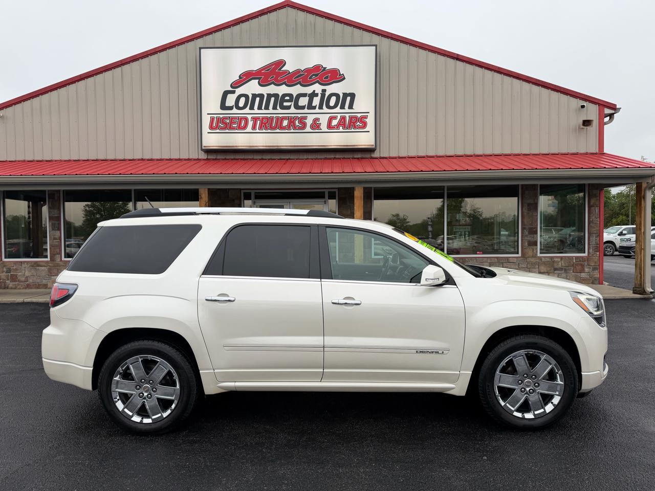 GMC Acadia FWD 4dr Denali 2014