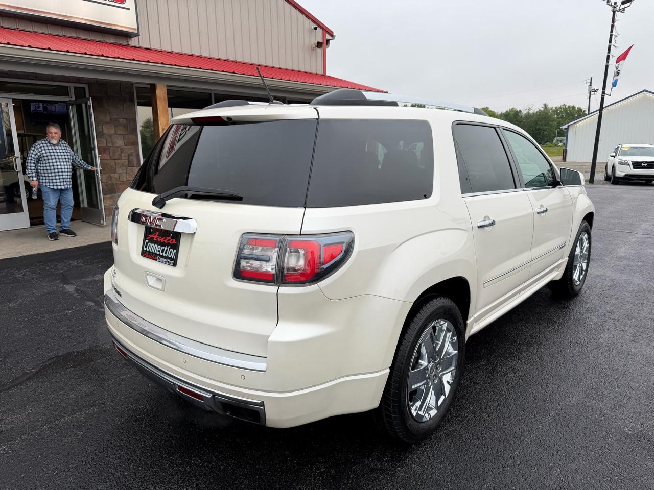 GMC Acadia FWD 4dr Denali 2014