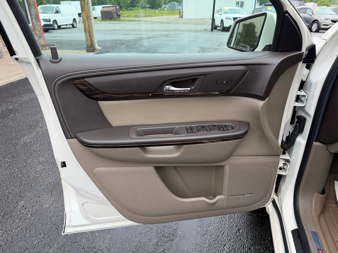 GMC Acadia FWD 4dr Denali 2014