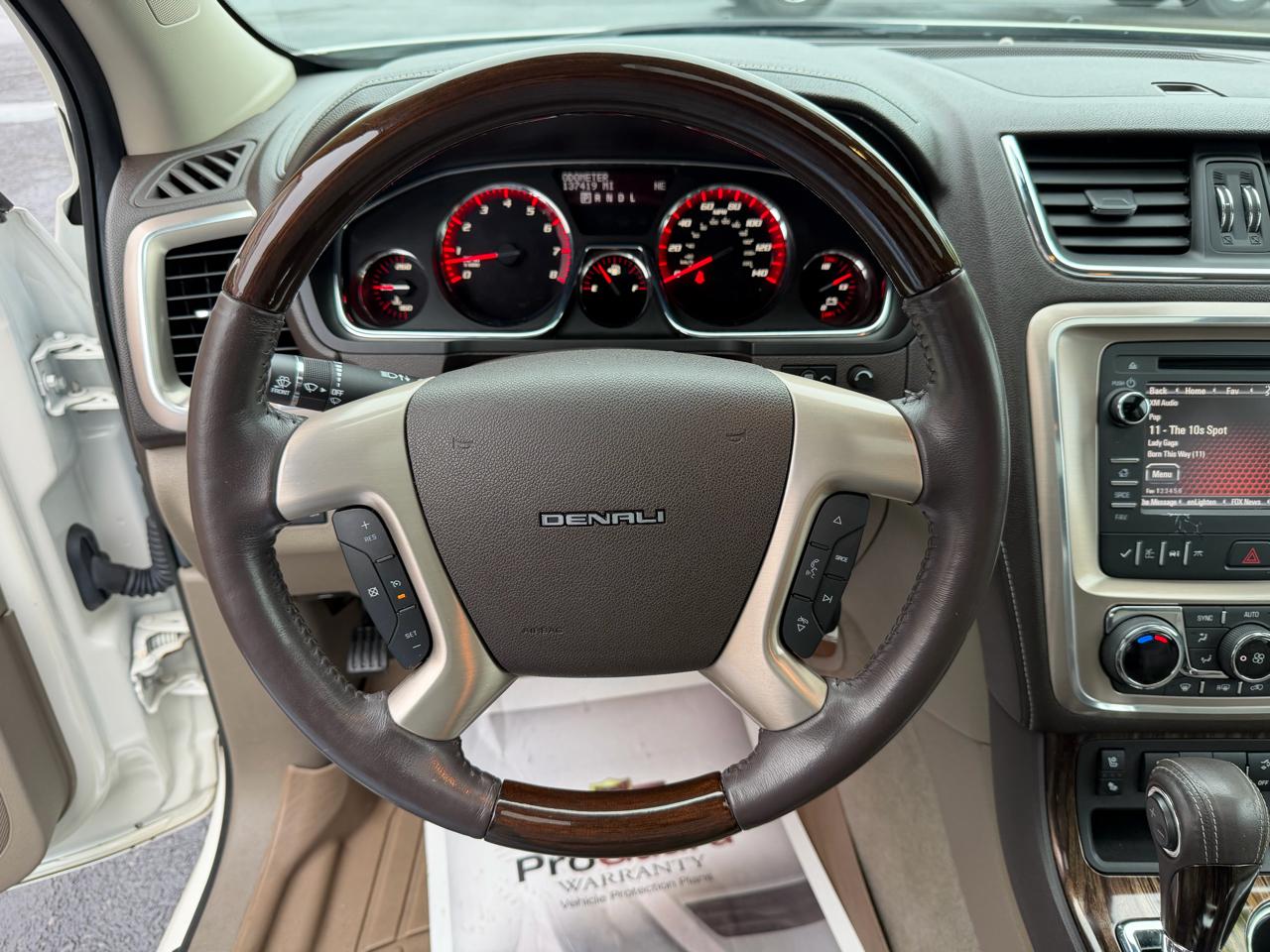GMC Acadia FWD 4dr Denali 2014