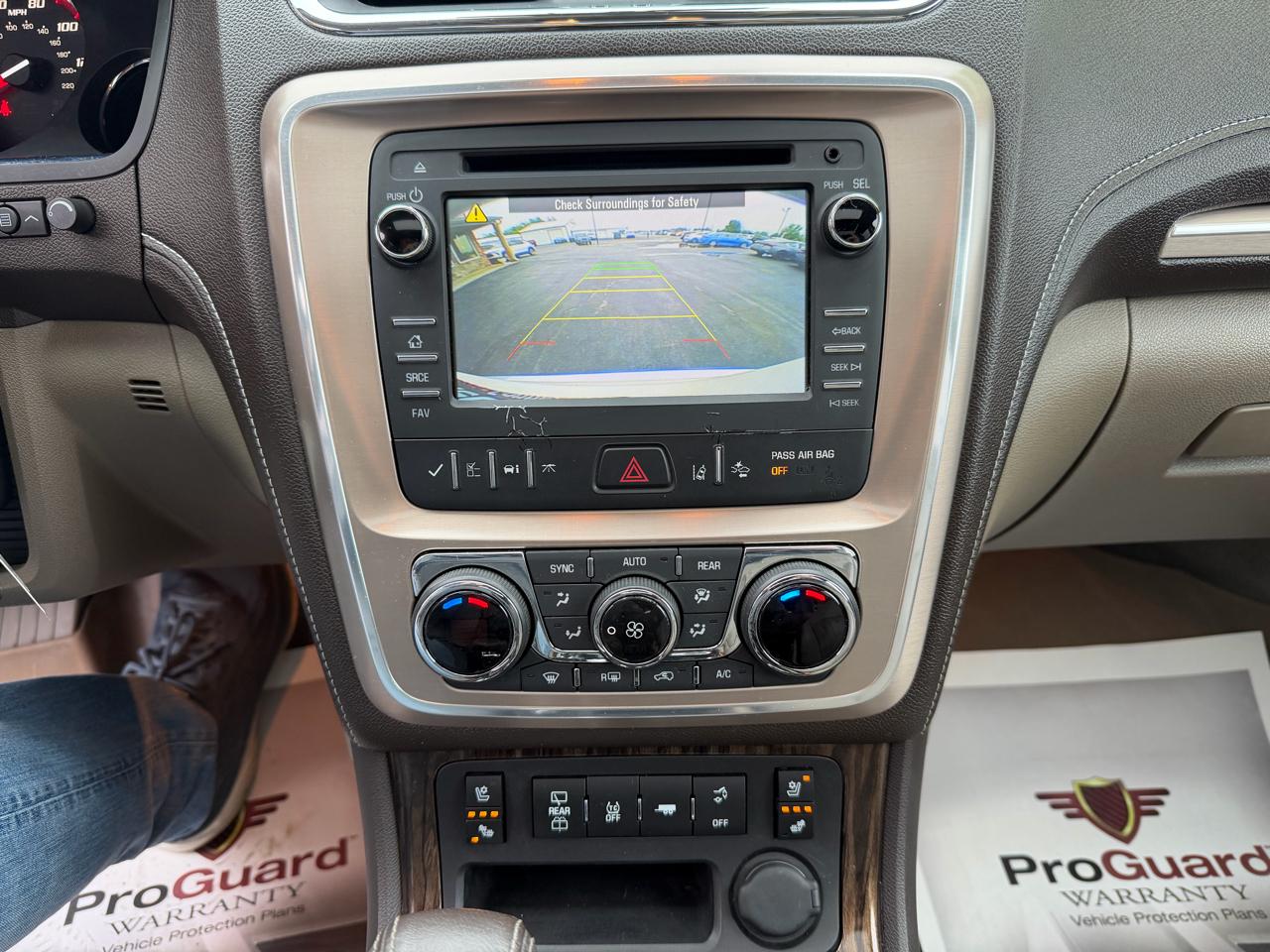 GMC Acadia FWD 4dr Denali 2014