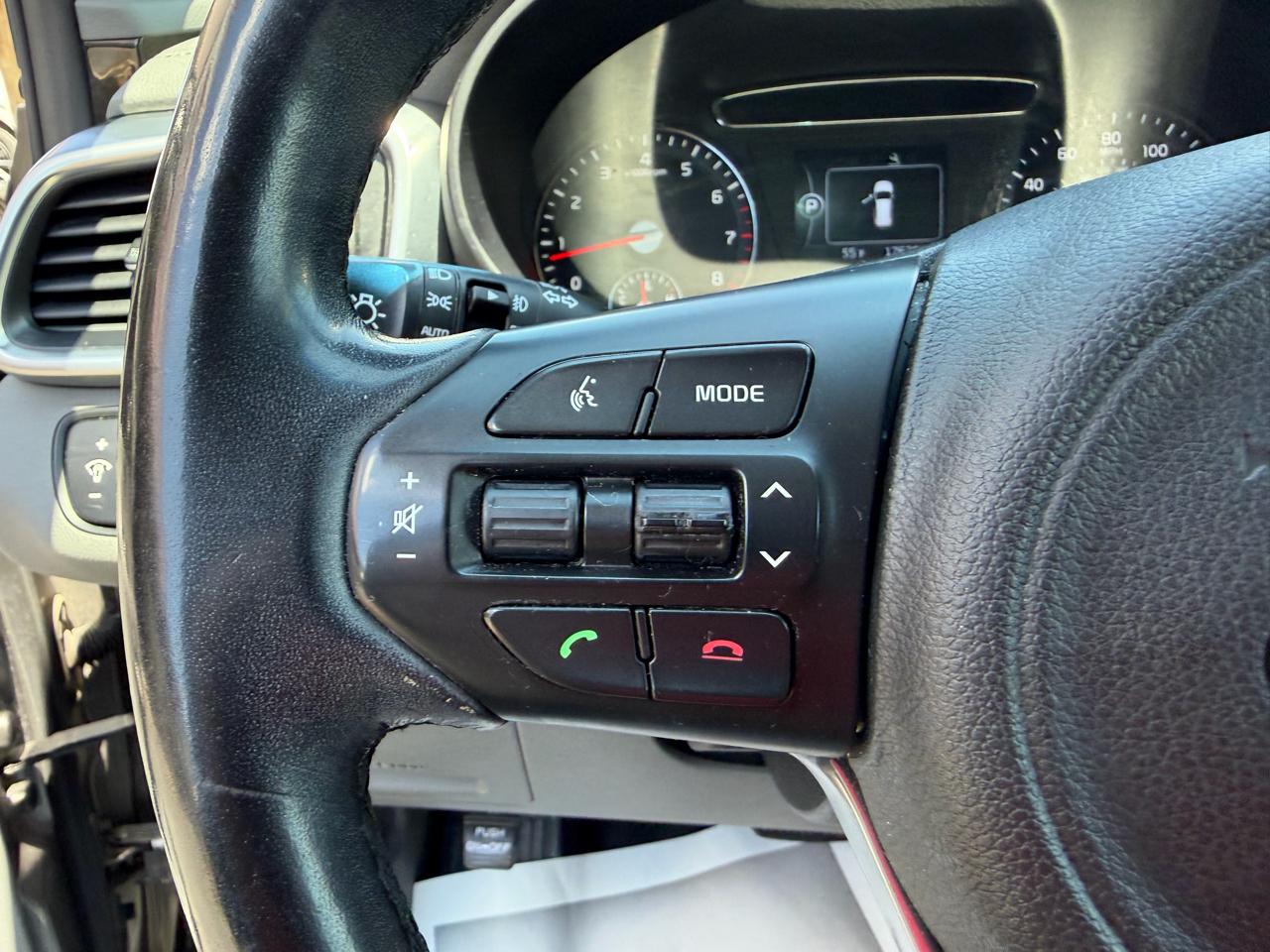 Kia Sorento AWD 4dr 3.3L EX 2016