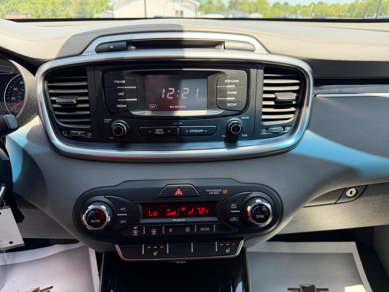 Kia Sorento AWD 4dr 3.3L EX 2016