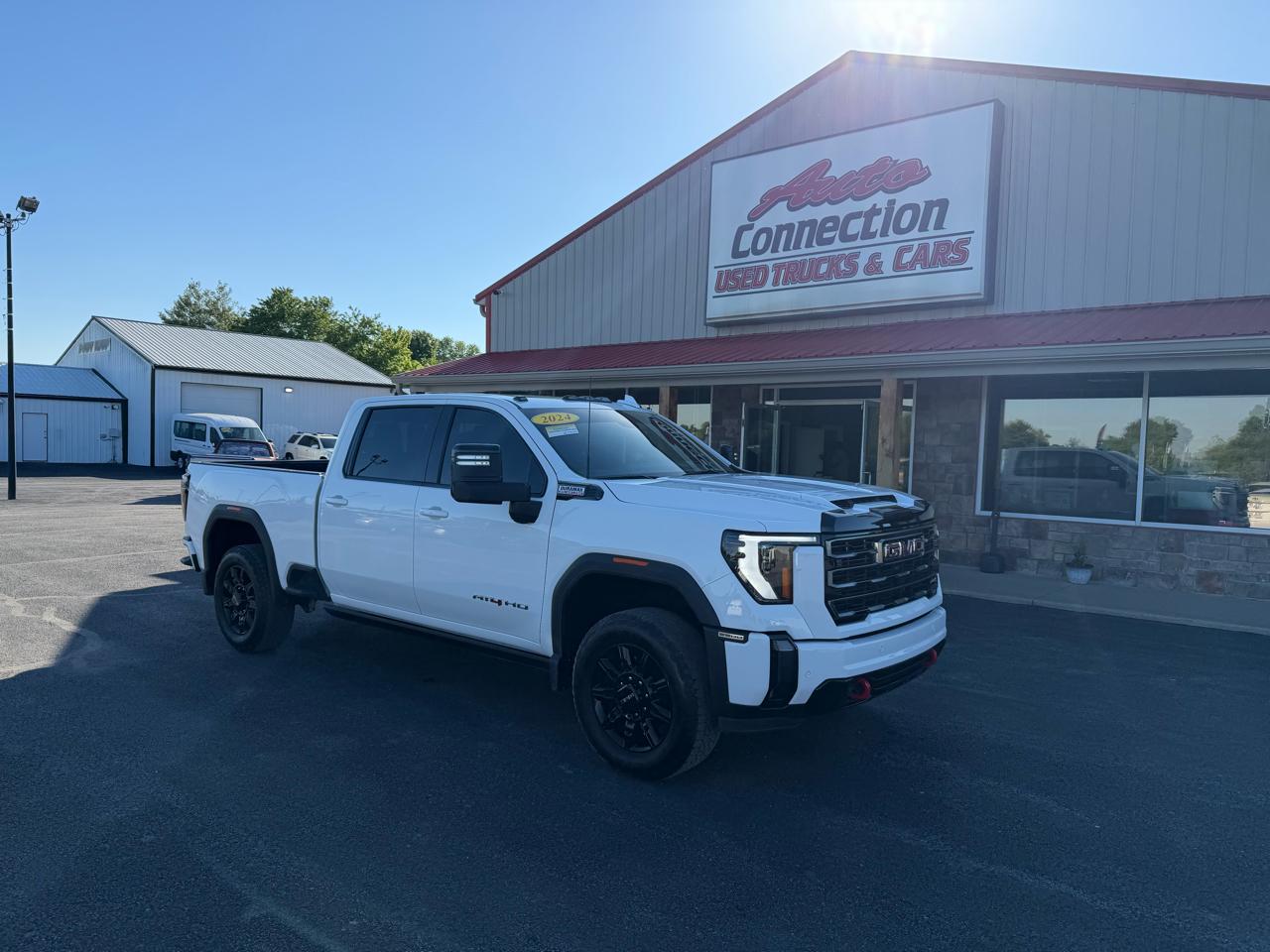 GMC Sierra 2500HD 4WD Crew Cab 159" AT4 2024