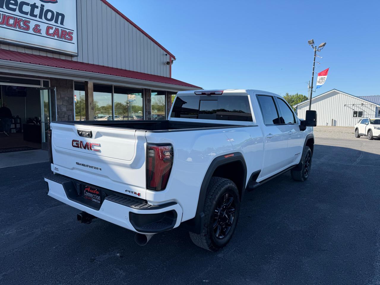 GMC Sierra 2500HD 4WD Crew Cab 159" AT4 2024