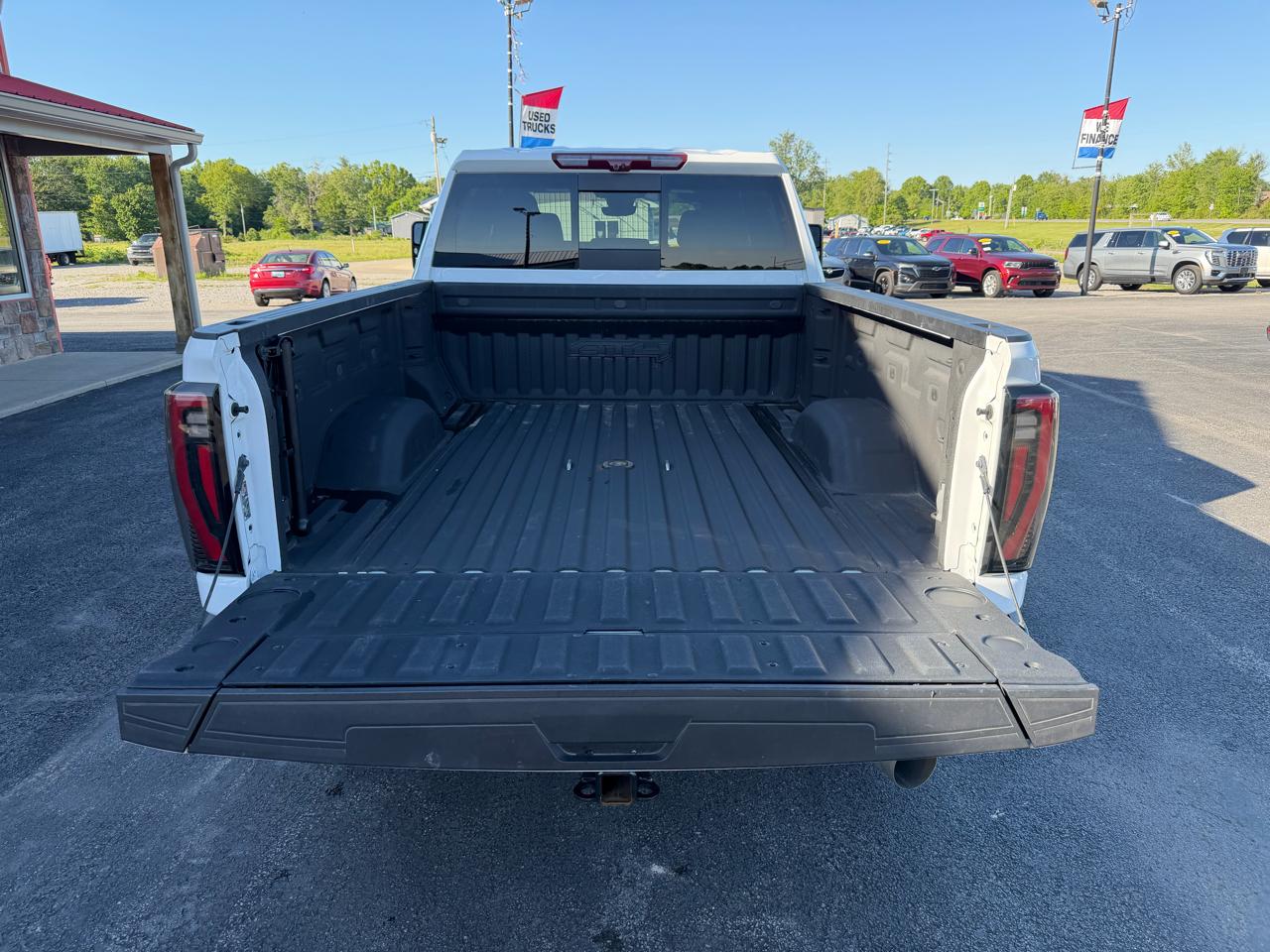 GMC Sierra 2500HD 4WD Crew Cab 159" AT4 2024