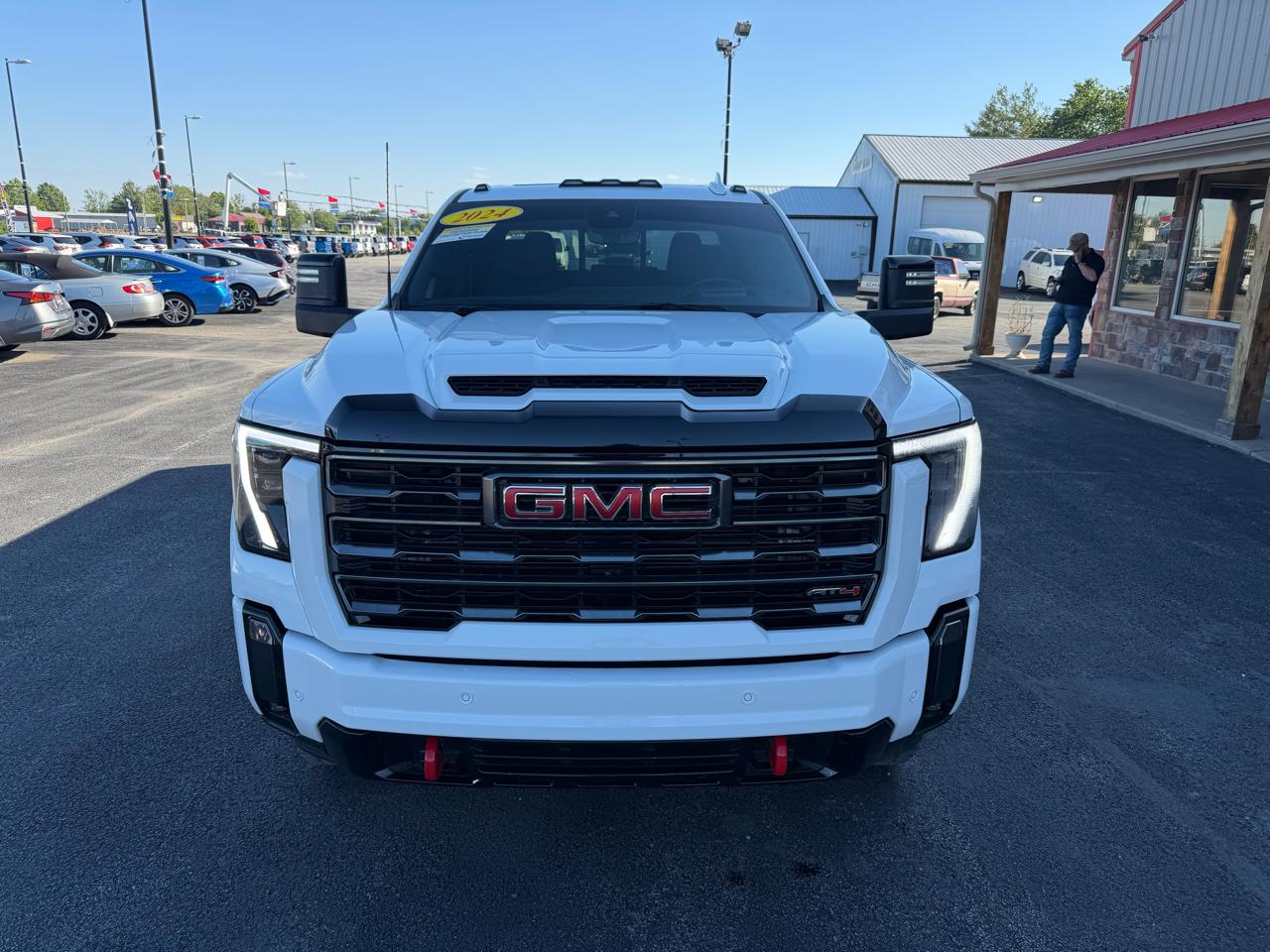 GMC Sierra 2500HD 4WD Crew Cab 159" AT4 2024