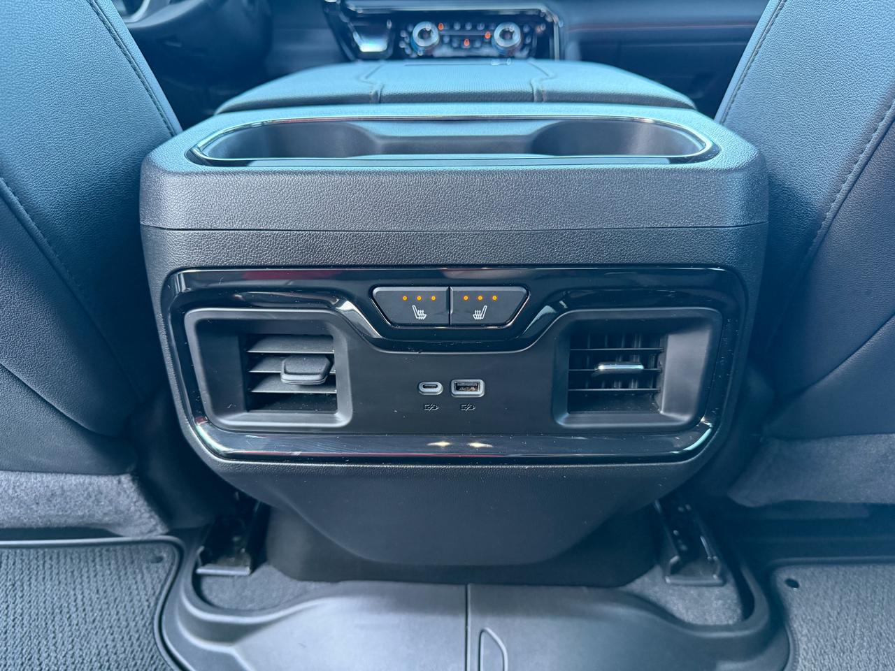 GMC Sierra 2500HD 4WD Crew Cab 159" AT4 2024