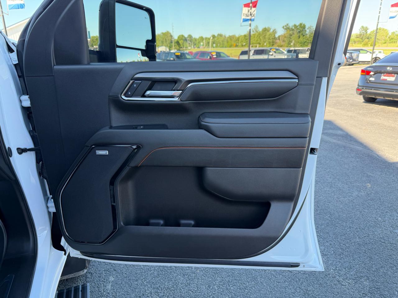 GMC Sierra 2500HD 4WD Crew Cab 159" AT4 2024
