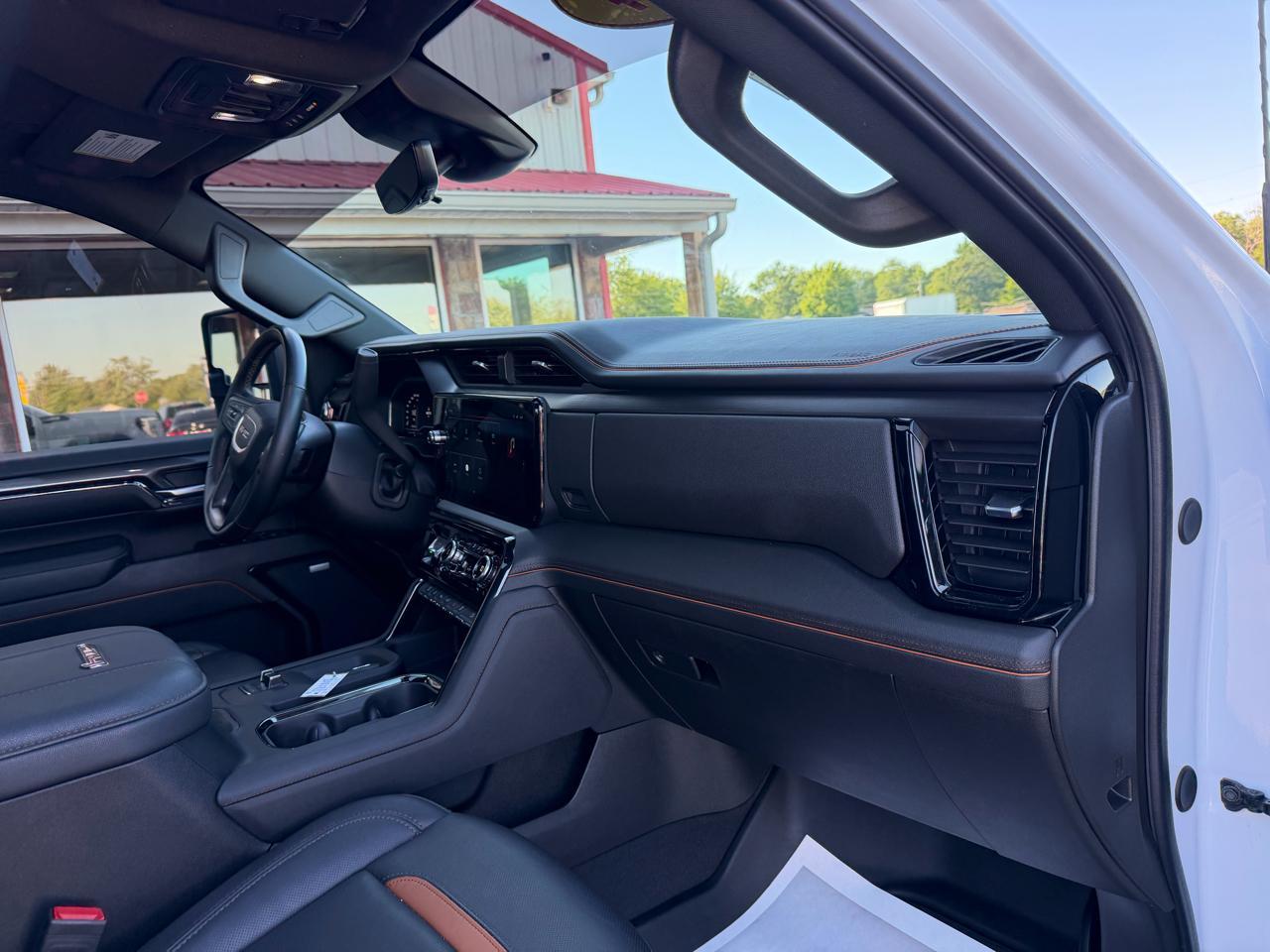 GMC Sierra 2500HD 4WD Crew Cab 159" AT4 2024
