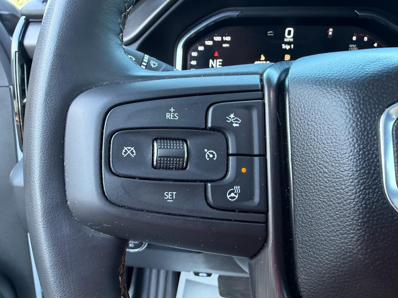 GMC Sierra 2500HD 4WD Crew Cab 159" AT4 2024