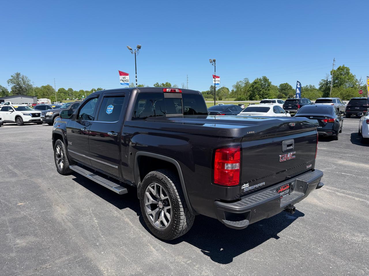 GMC Sierra 1500 4WD Crew Cab 143.5" SLT 2014