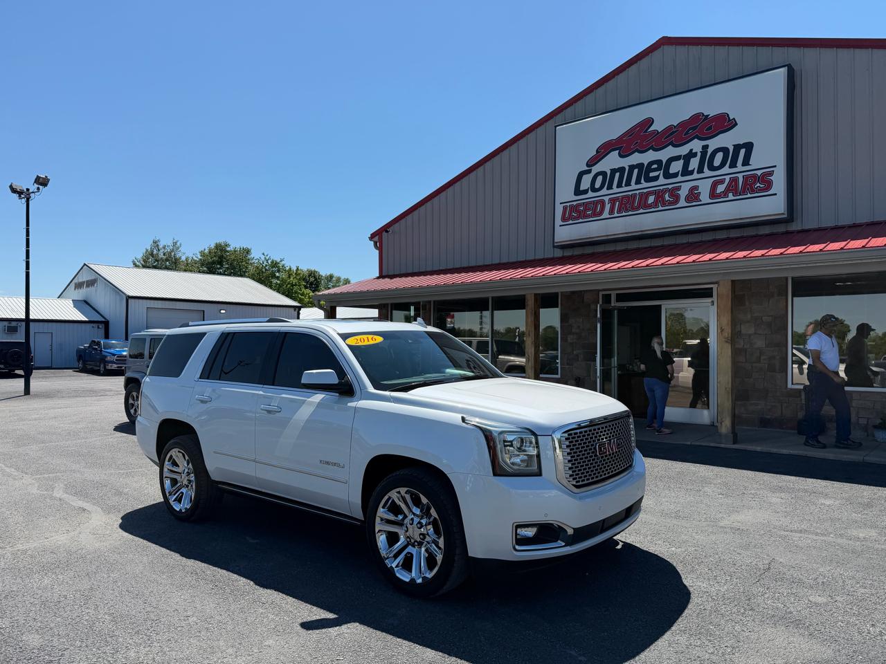 GMC Yukon 4WD 4dr Denali 2016