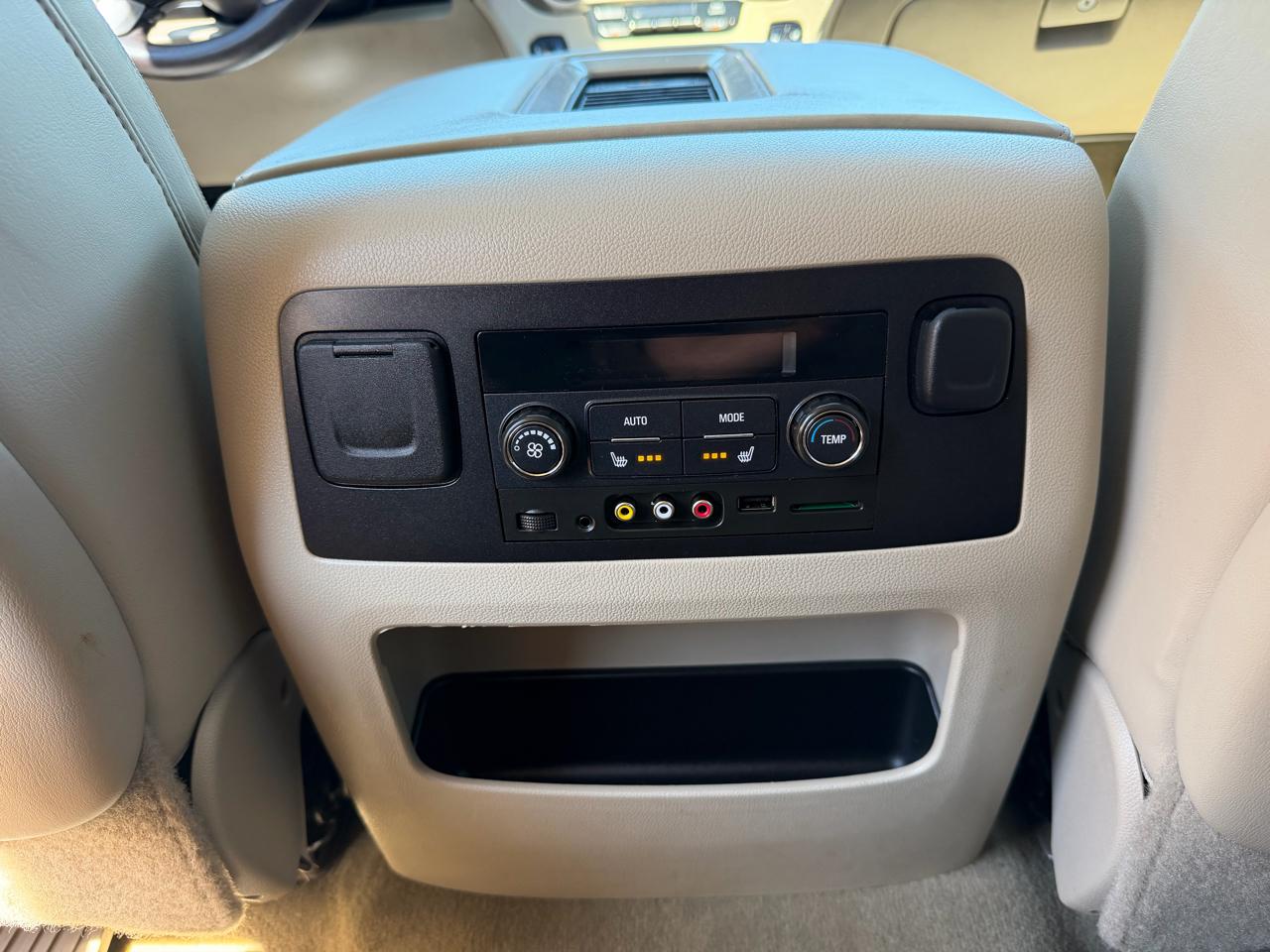 GMC Yukon 4WD 4dr Denali 2016