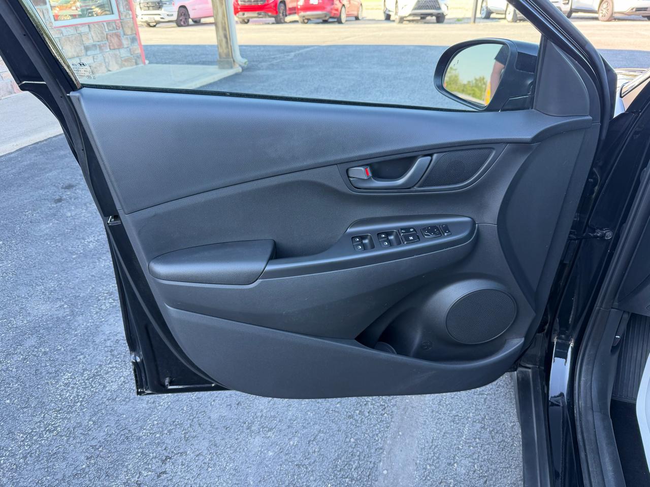 Hyundai Kona SE Auto AWD 2023