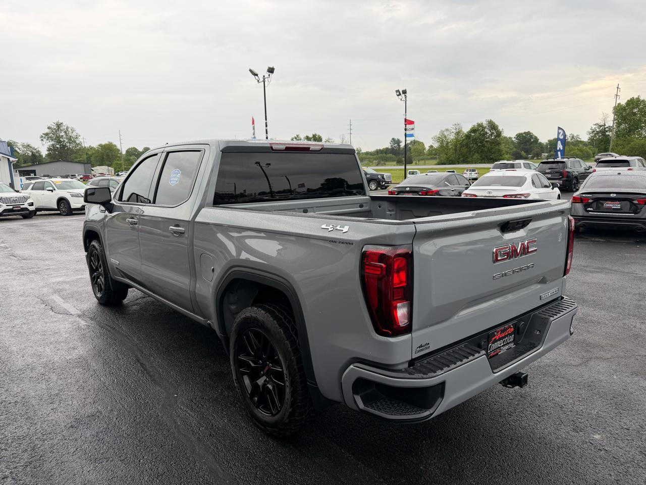 GMC Sierra 1500 4WD Crew Cab 147" Elevation w/3SB 2024