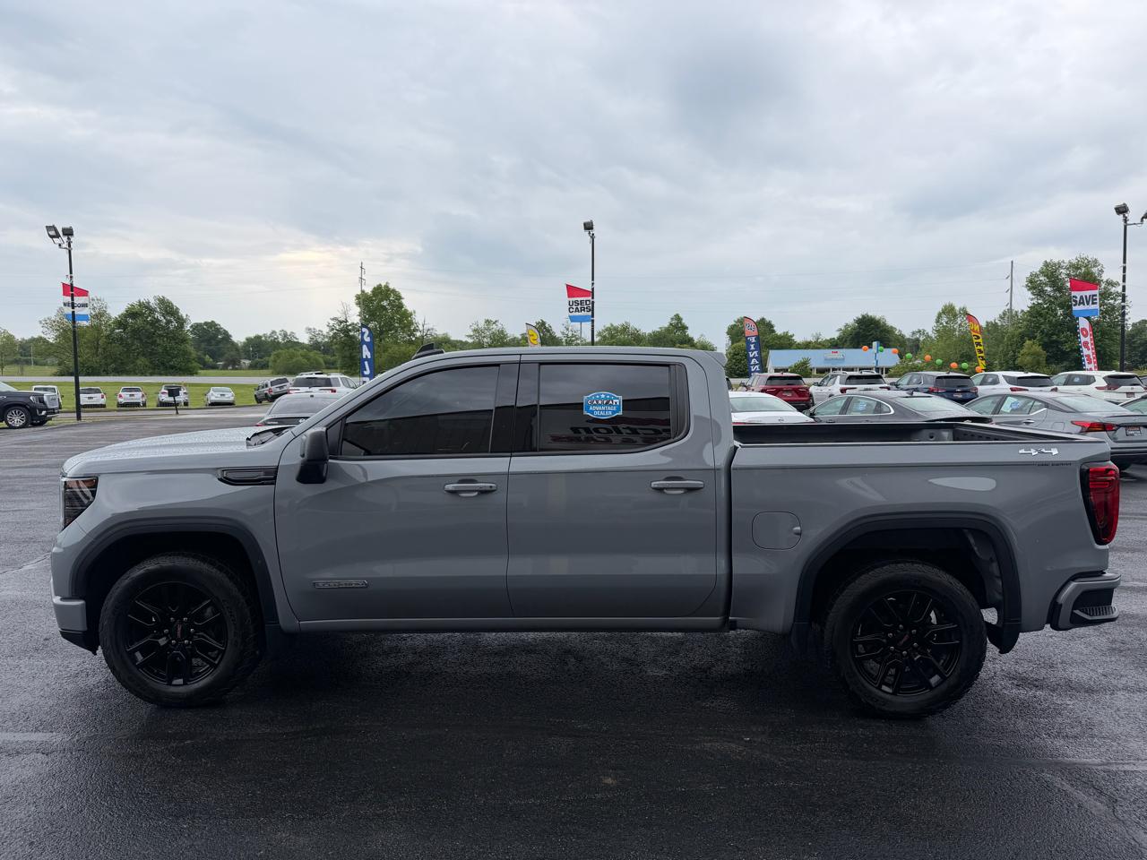 GMC Sierra 1500 4WD Crew Cab 147" Elevation w/3SB 2024