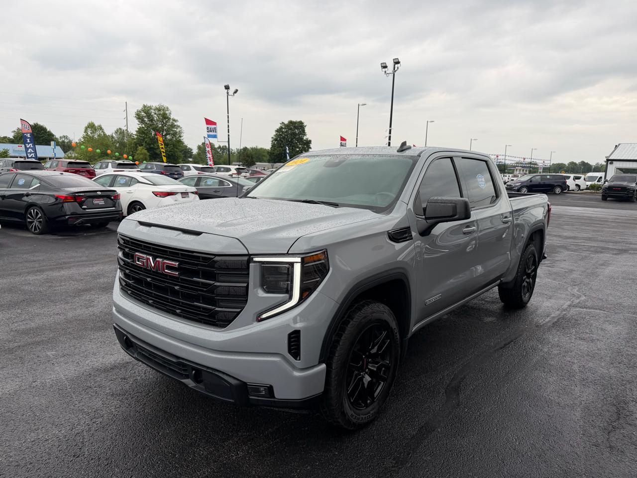 GMC Sierra 1500 4WD Crew Cab 147" Elevation w/3SB 2024