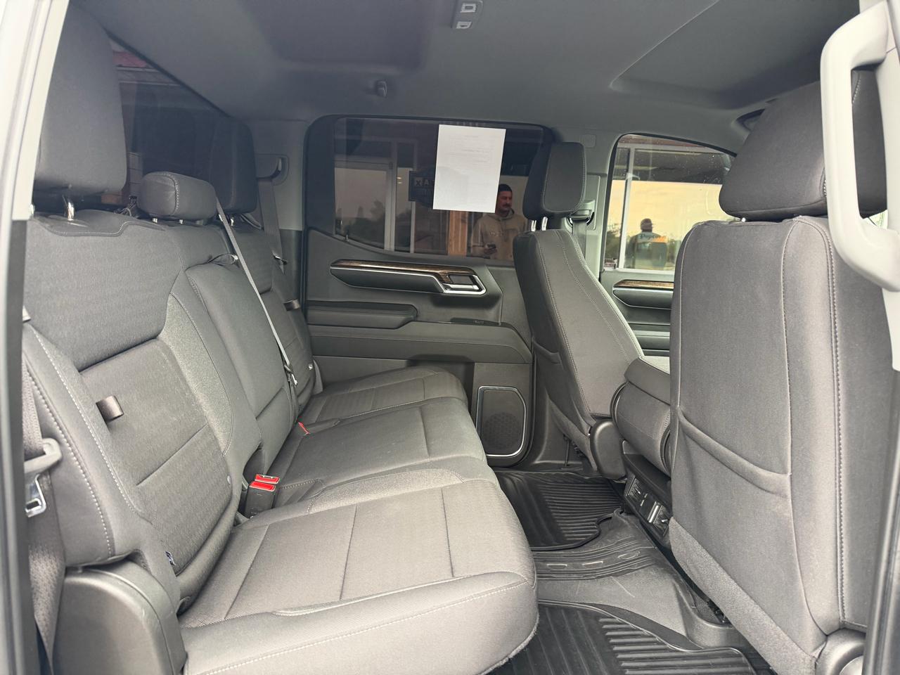 GMC Sierra 1500 4WD Crew Cab 147" Elevation w/3SB 2024