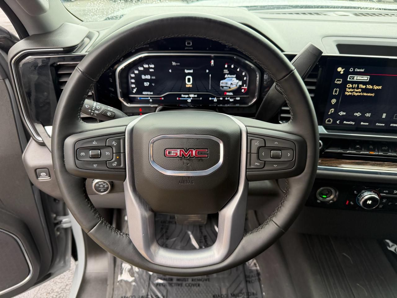 GMC Sierra 1500 4WD Crew Cab 147" Elevation w/3SB 2024