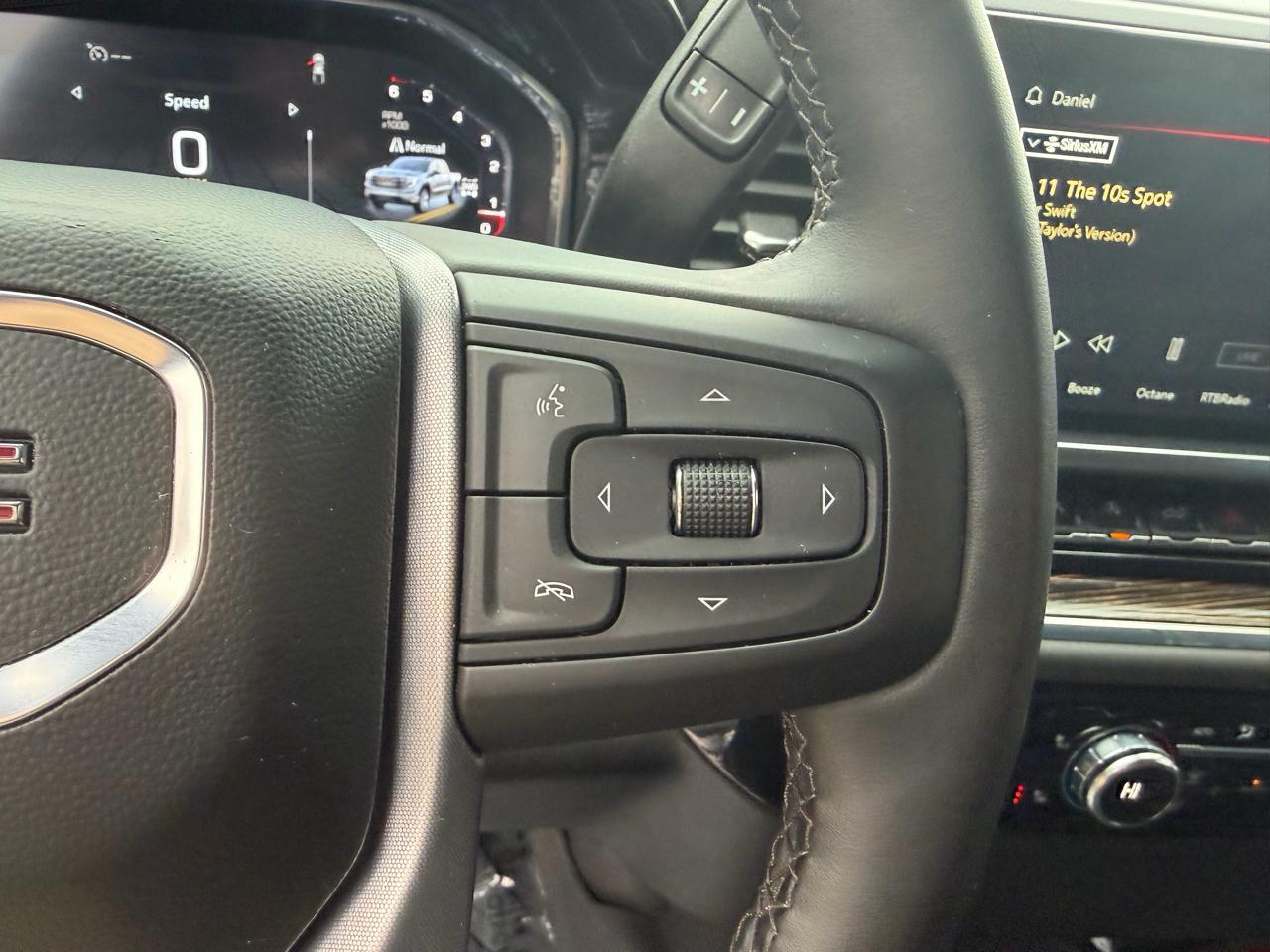 GMC Sierra 1500 4WD Crew Cab 147" Elevation w/3SB 2024