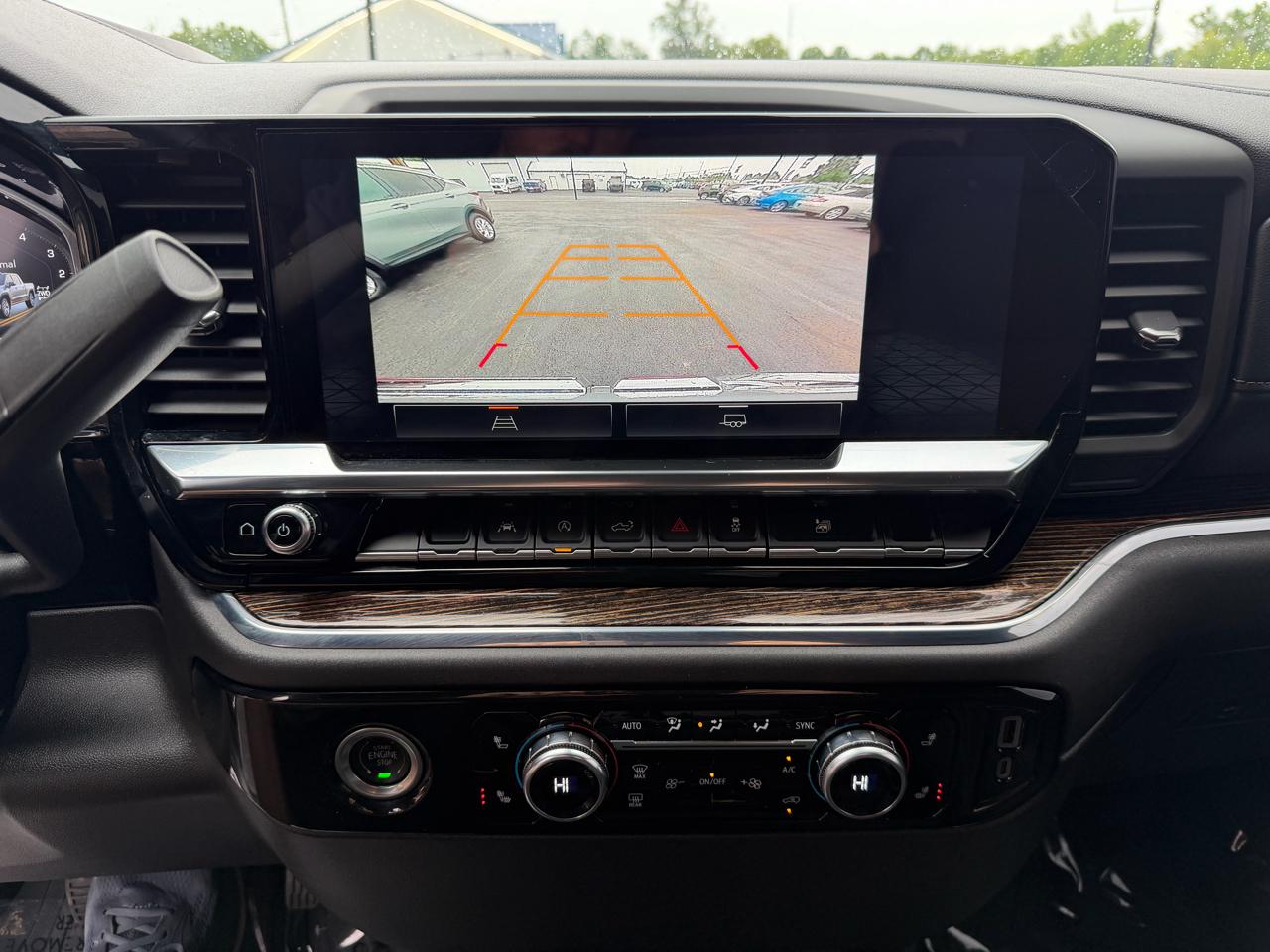 GMC Sierra 1500 4WD Crew Cab 147" Elevation w/3SB 2024