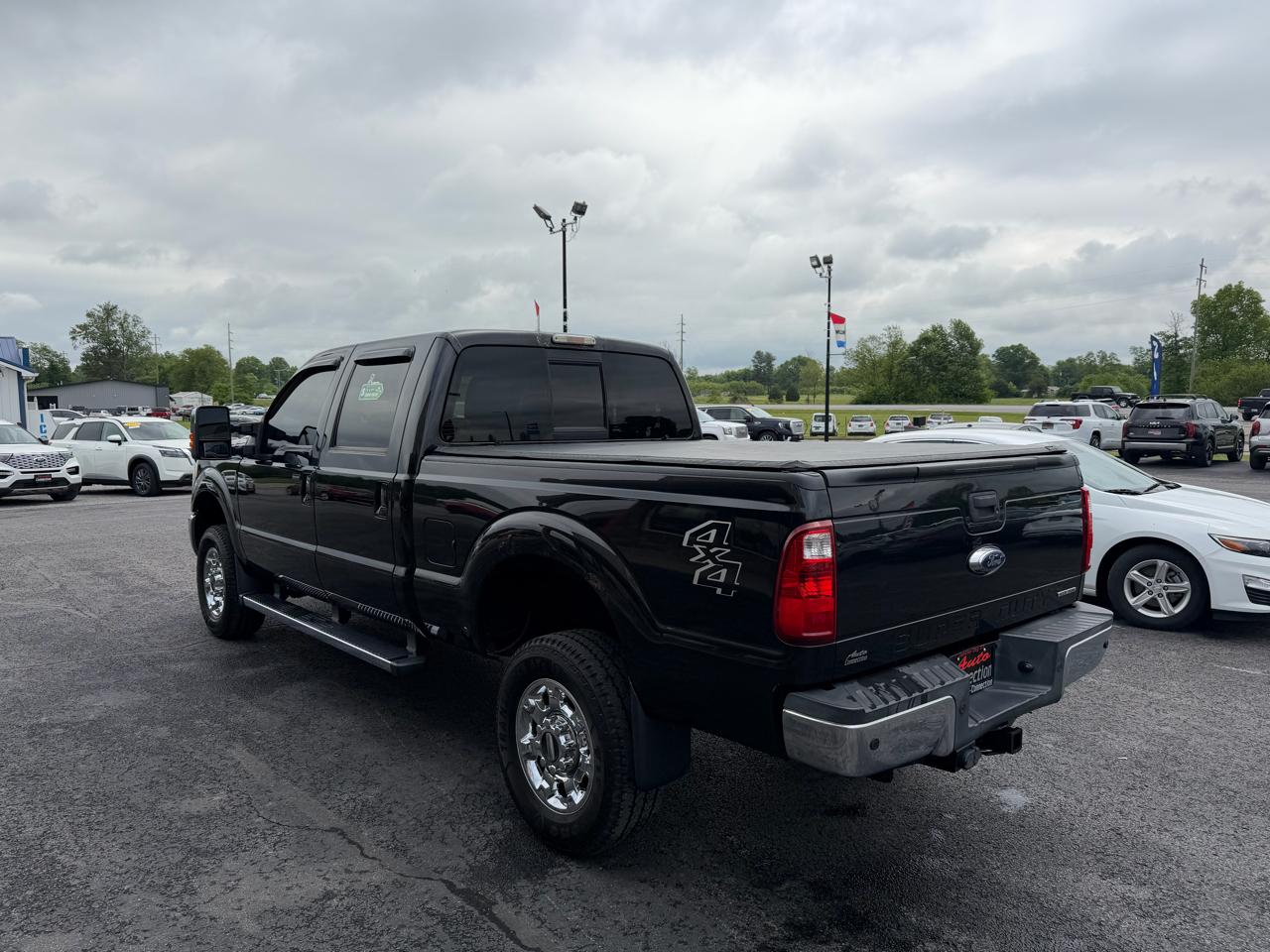 Ford Super Duty F-250 SRW 4WD Crew Cab 172" Lariat 2015