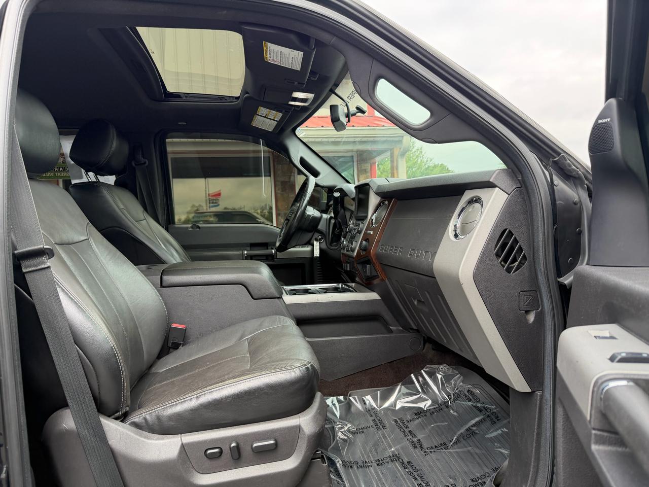 Ford Super Duty F-250 SRW 4WD Crew Cab 172" Lariat 2015