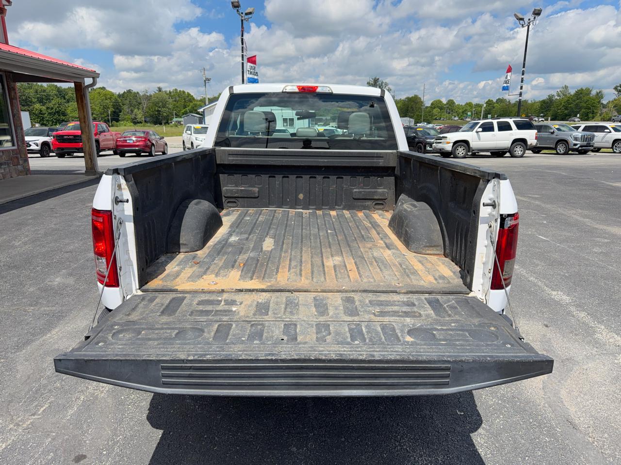 Ford F-150 4WD SuperCab 145" XL 2017