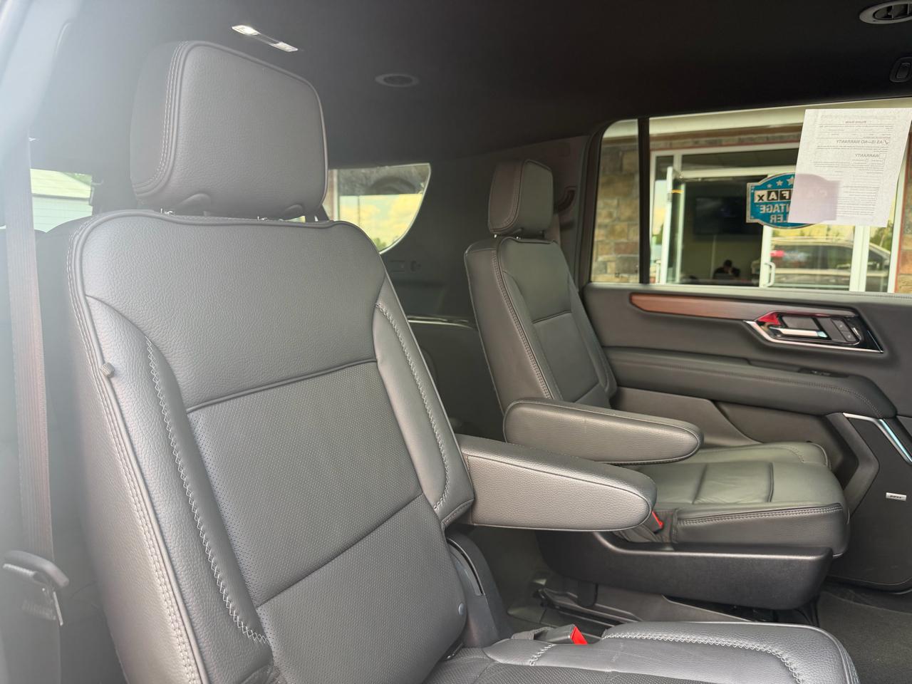 GMC Yukon XL 4WD 4dr Denali 2025