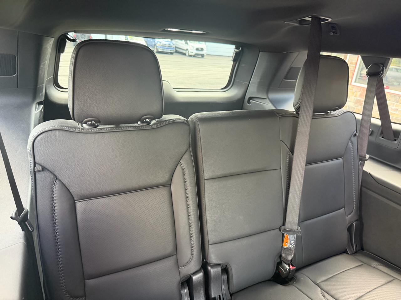 GMC Yukon XL 4WD 4dr Denali 2025