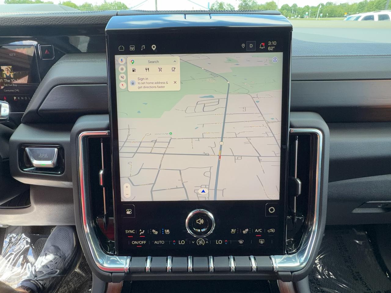 GMC Yukon XL 4WD 4dr Denali 2025
