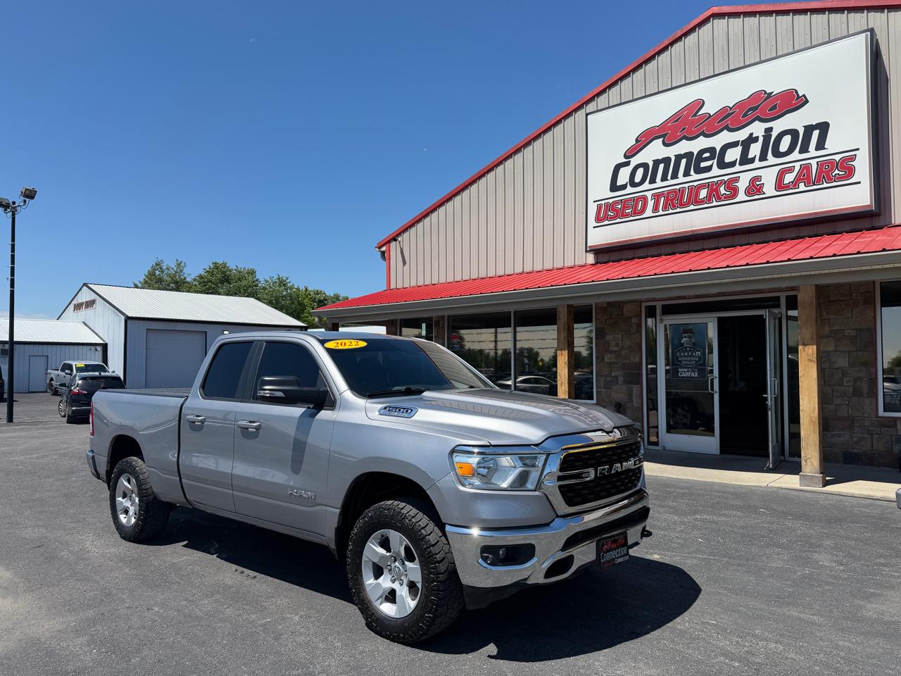 2022 RAM 1500 Big Horn 4x4 Quad Cab 6'4" Box