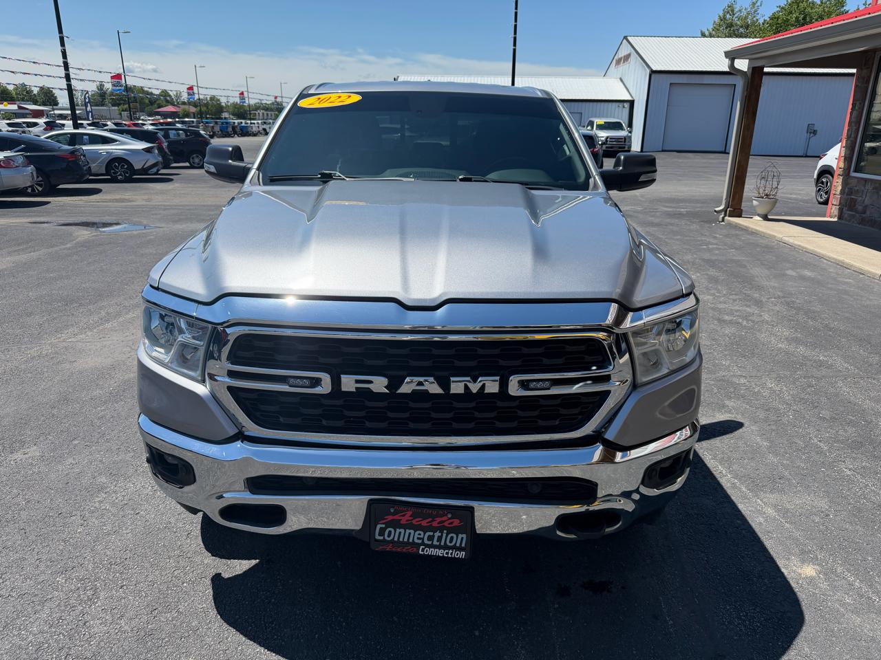 RAM 1500 Big Horn 4x4 Quad Cab 6'4" Box 2022