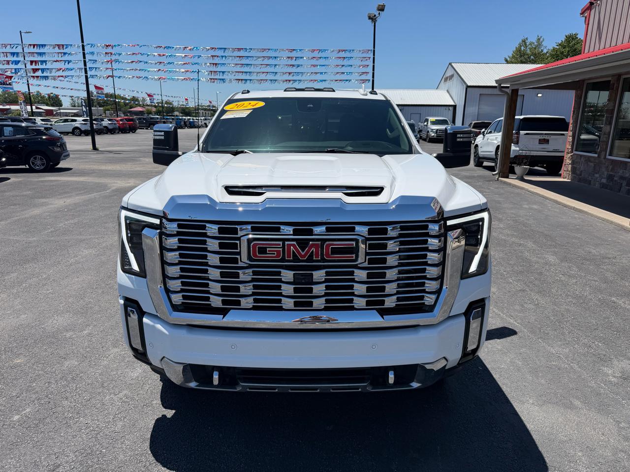 GMC Sierra 3500HD 4WD Crew Cab 172" Denali 2024