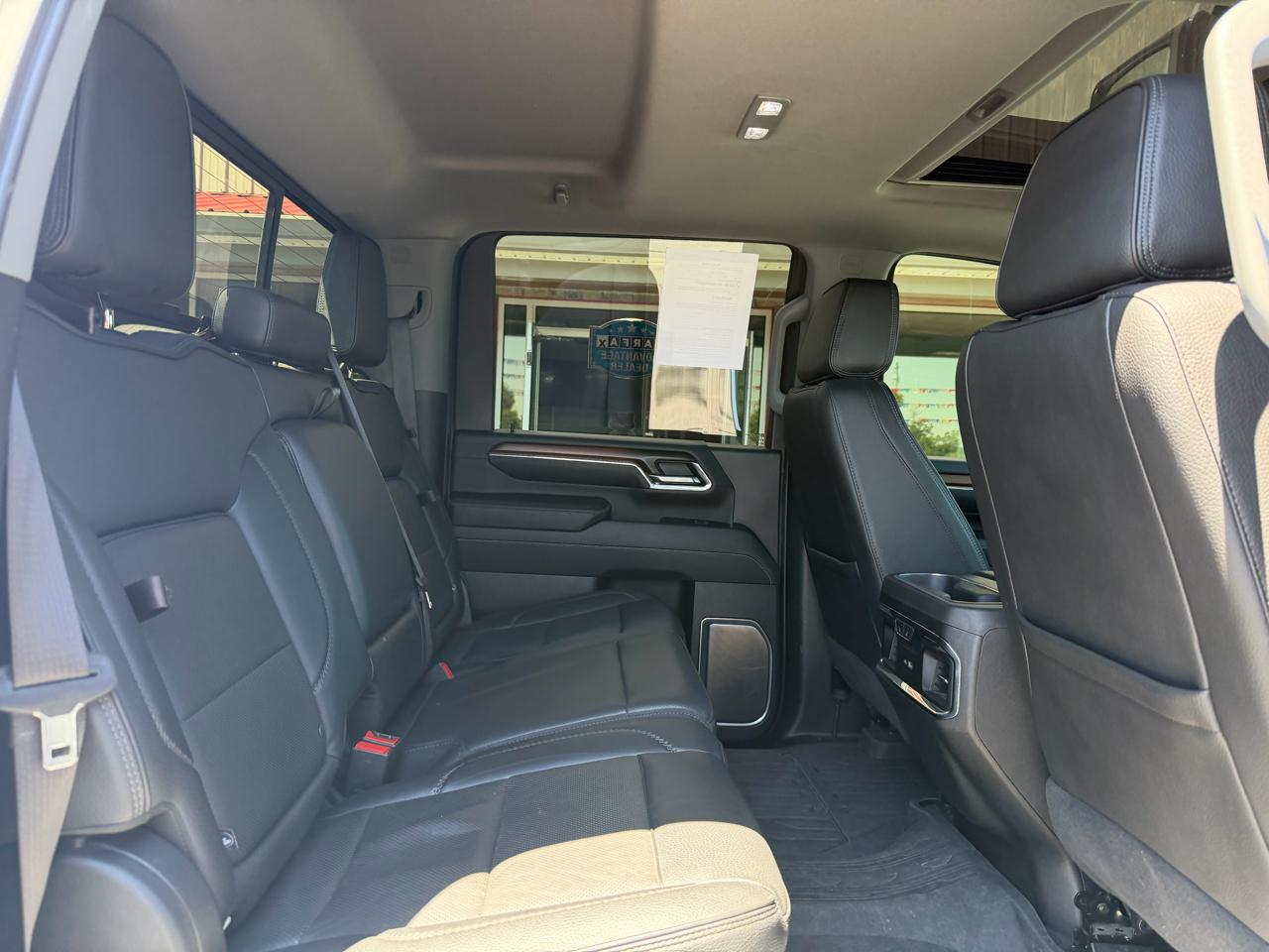 GMC Sierra 3500HD 4WD Crew Cab 172" Denali 2024