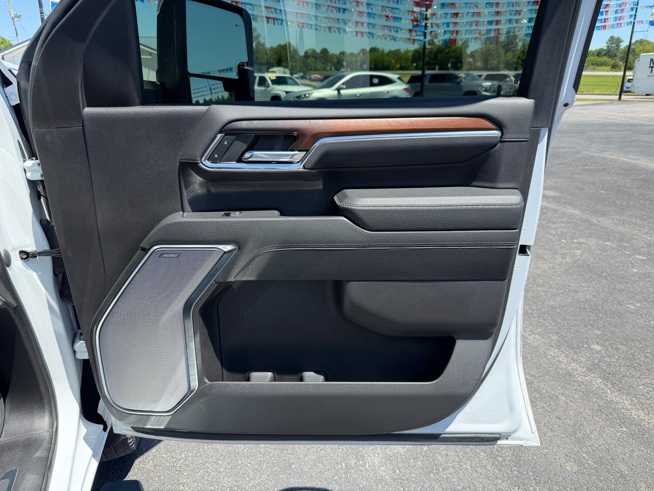 GMC Sierra 3500HD 4WD Crew Cab 172" Denali 2024