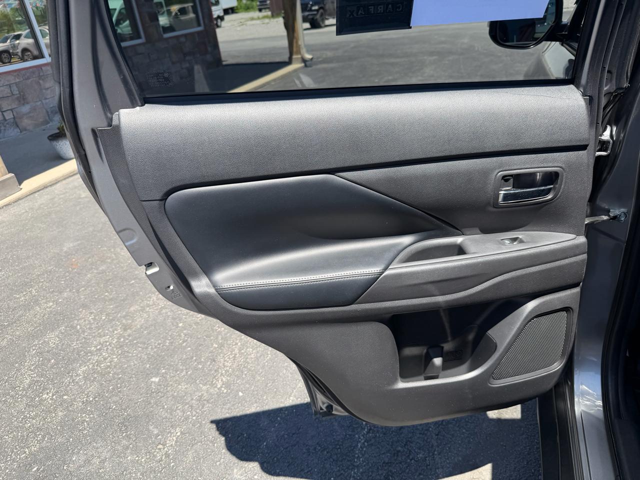 Mitsubishi Outlander SEL S-AWC 2019