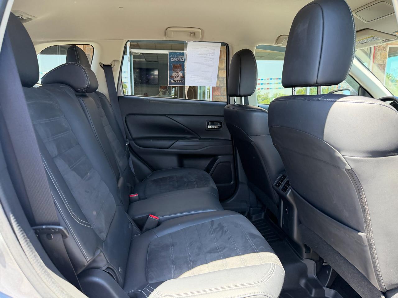 Mitsubishi Outlander SEL S-AWC 2019