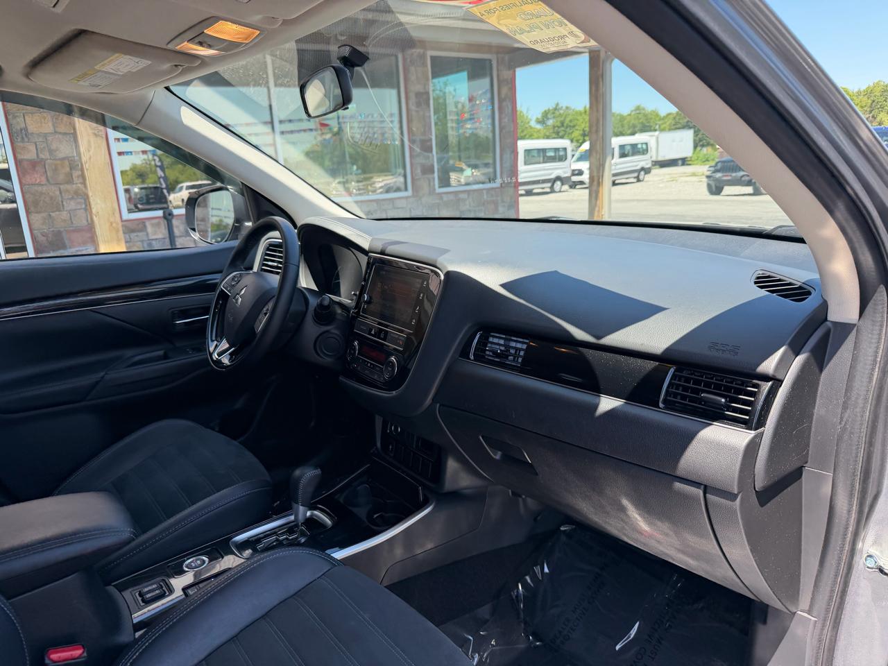 Mitsubishi Outlander SEL S-AWC 2019