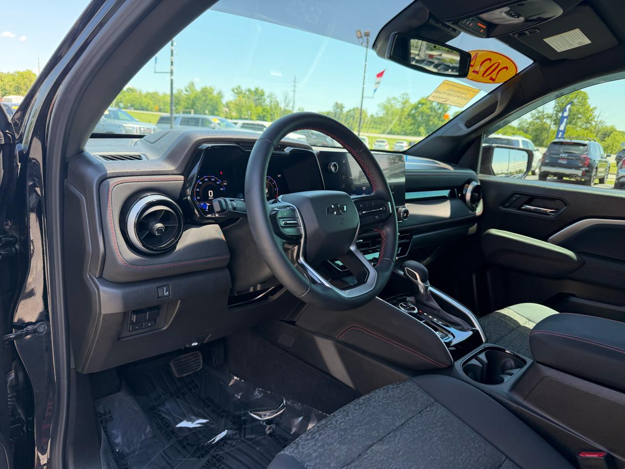 Chevrolet Colorado 4WD Crew Cab Z71 2024