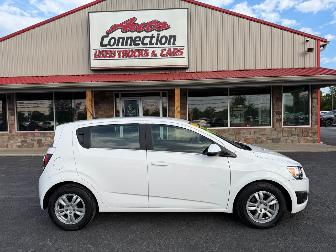 Chevrolet Sonic 5dr HB LT 2LT 2012