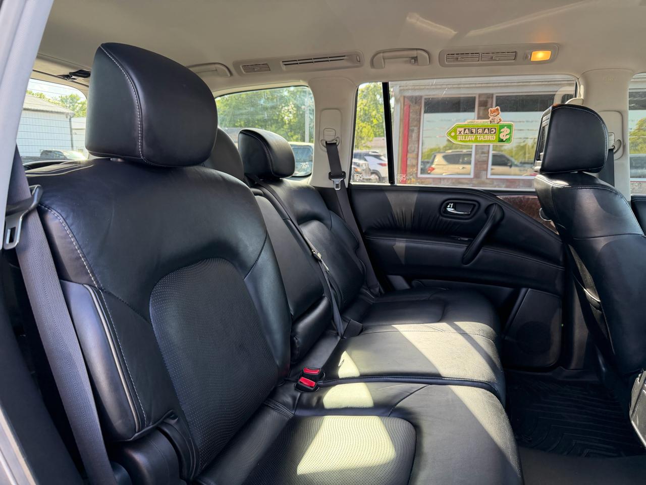 Infiniti QX80 2WD 4dr 2015