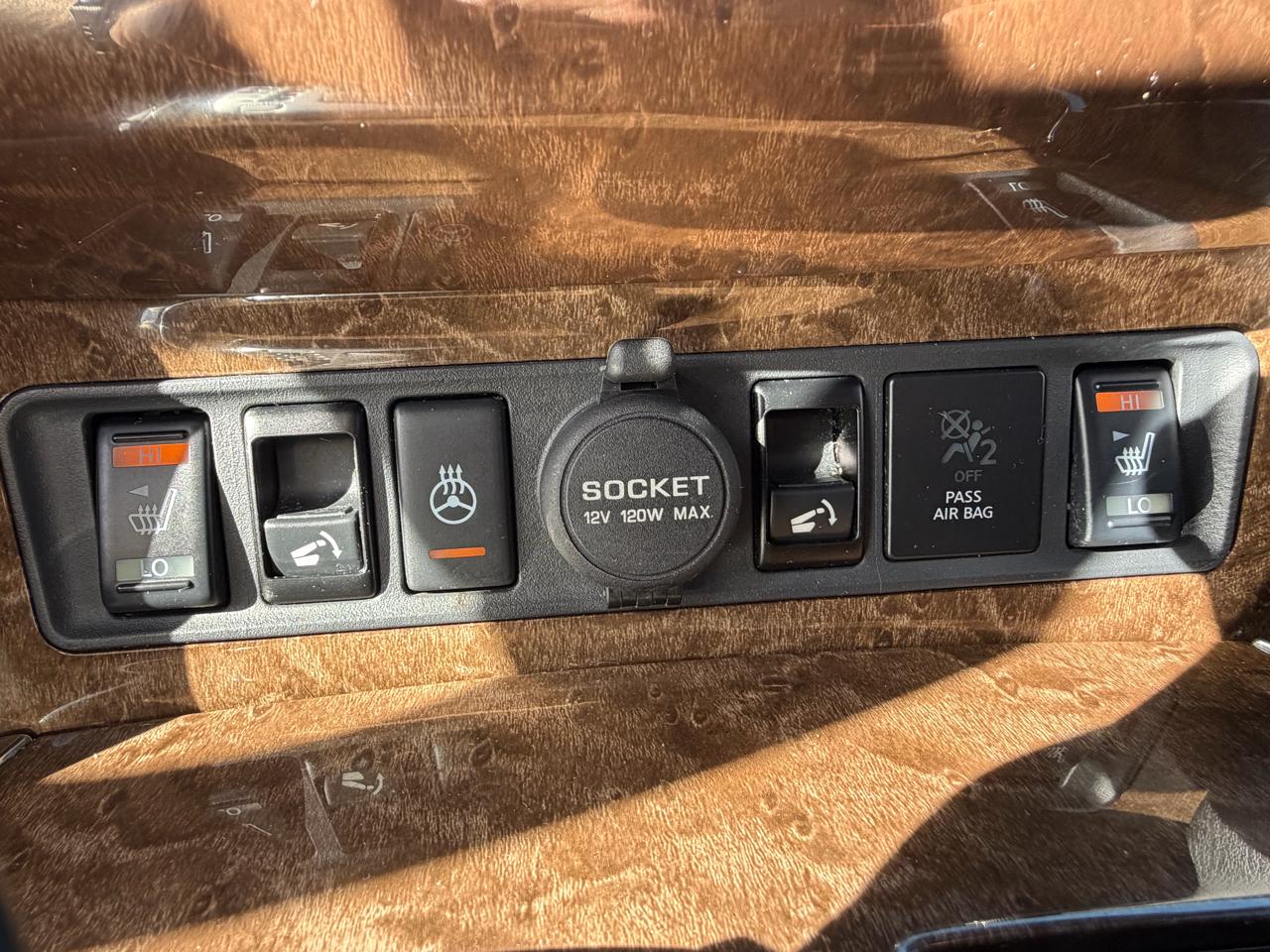 Infiniti QX80 2WD 4dr 2015
