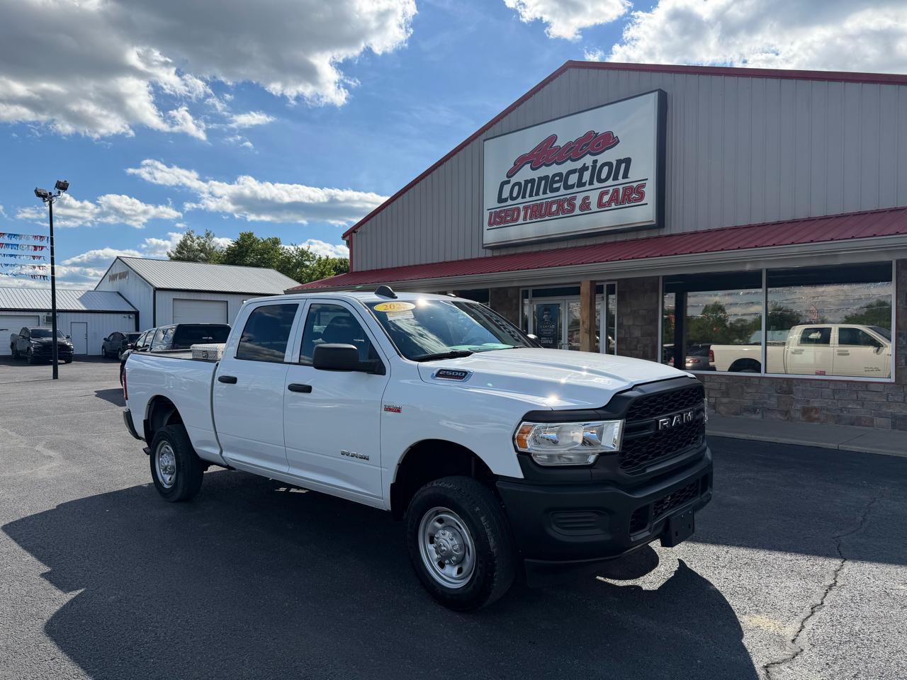 2022 RAM 2500 Tradesman 4X4 Crew Cab SWB's photo