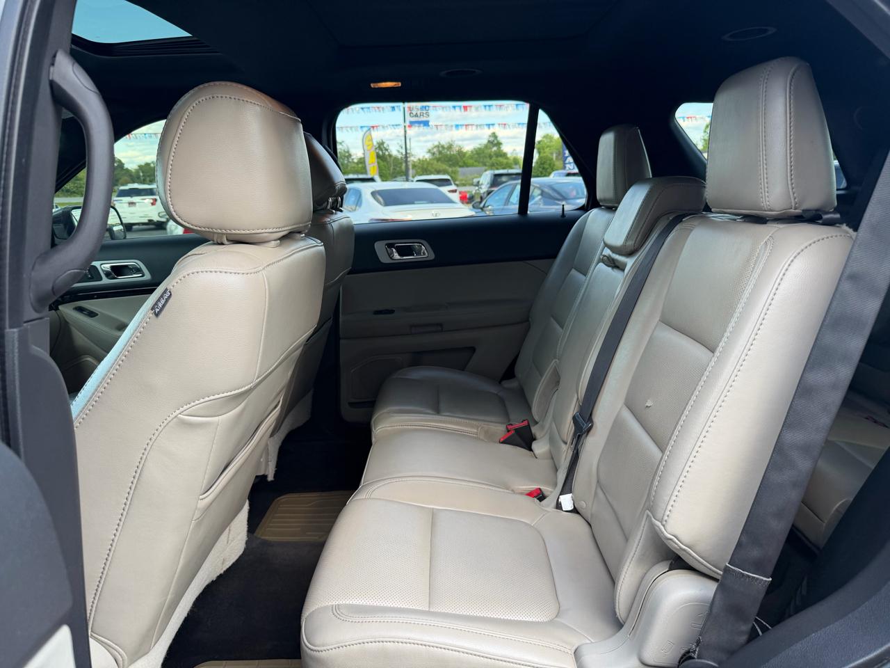 Ford Explorer FWD 4dr Limited 2012