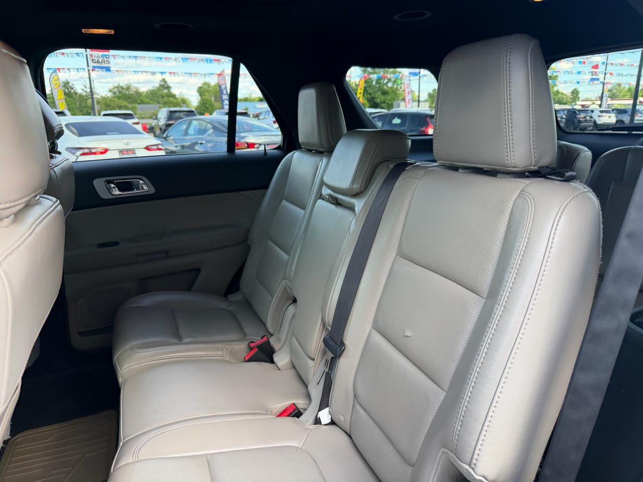 Ford Explorer FWD 4dr Limited 2012