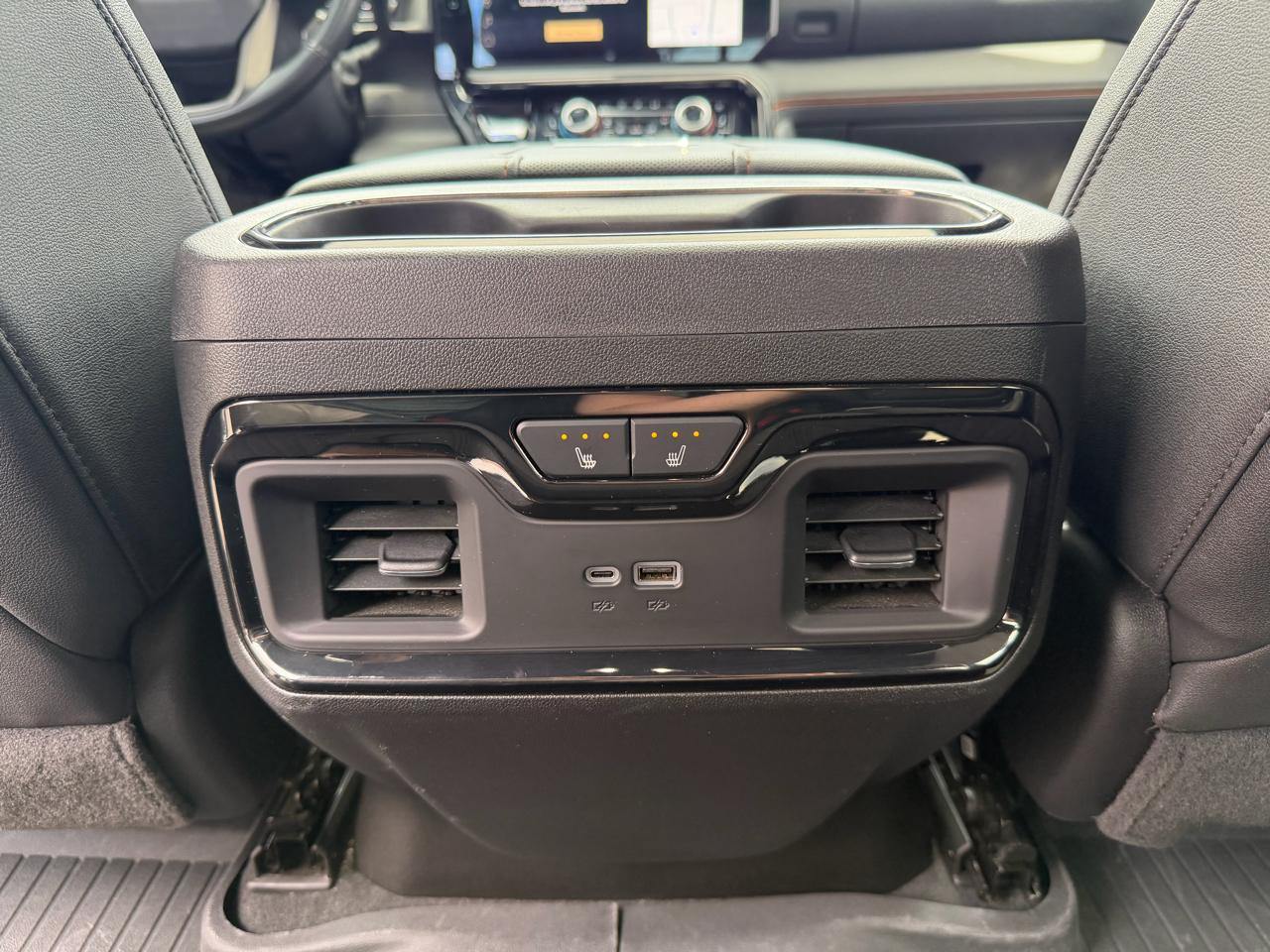 GMC Sierra 2500HD 4WD Crew Cab 159" AT4 2024